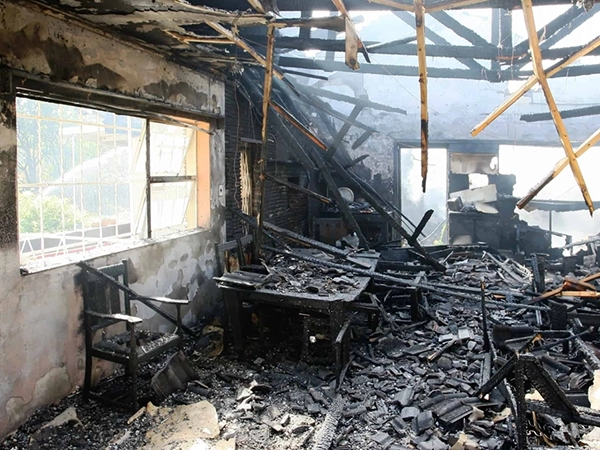 Desmontagem Após Incêndio