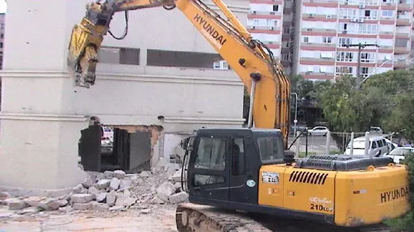 DEMOLIÇÃO SILENCIOSA